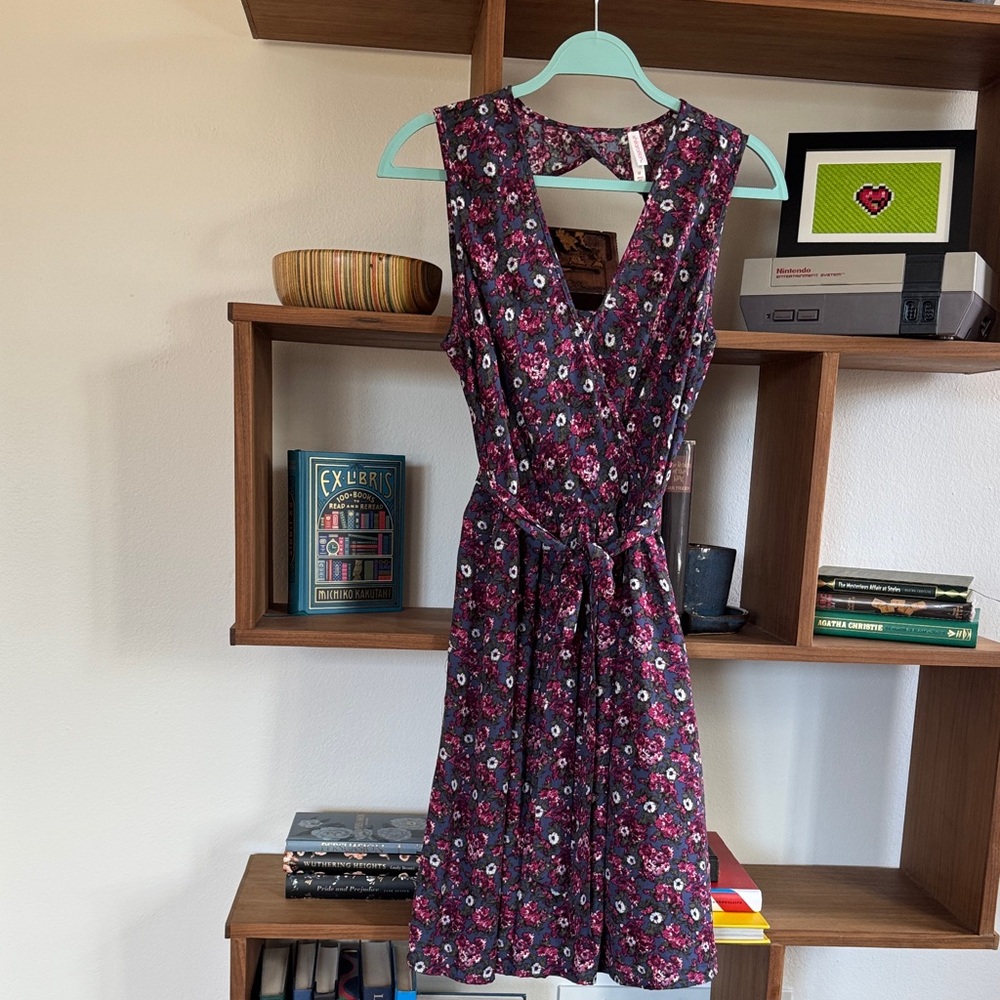 💗Xhilaration Purple Floral Backless Dress💗